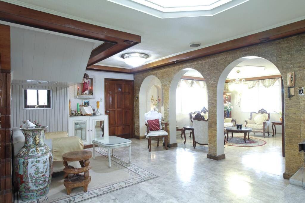 Big House In Quezon City Manila Exteriör bild