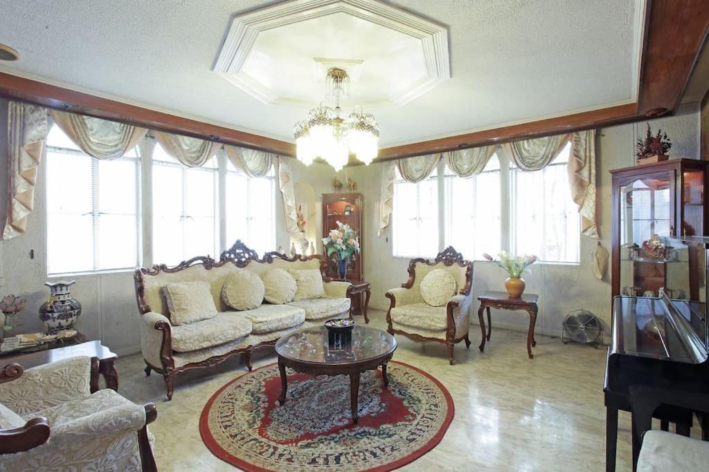 Big House In Quezon City Manila Exteriör bild