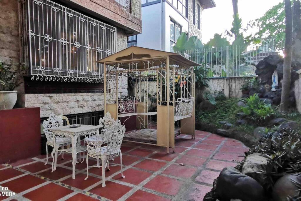 Big House In Quezon City Manila Exteriör bild